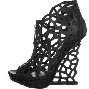 UNITED NUDE Web High
